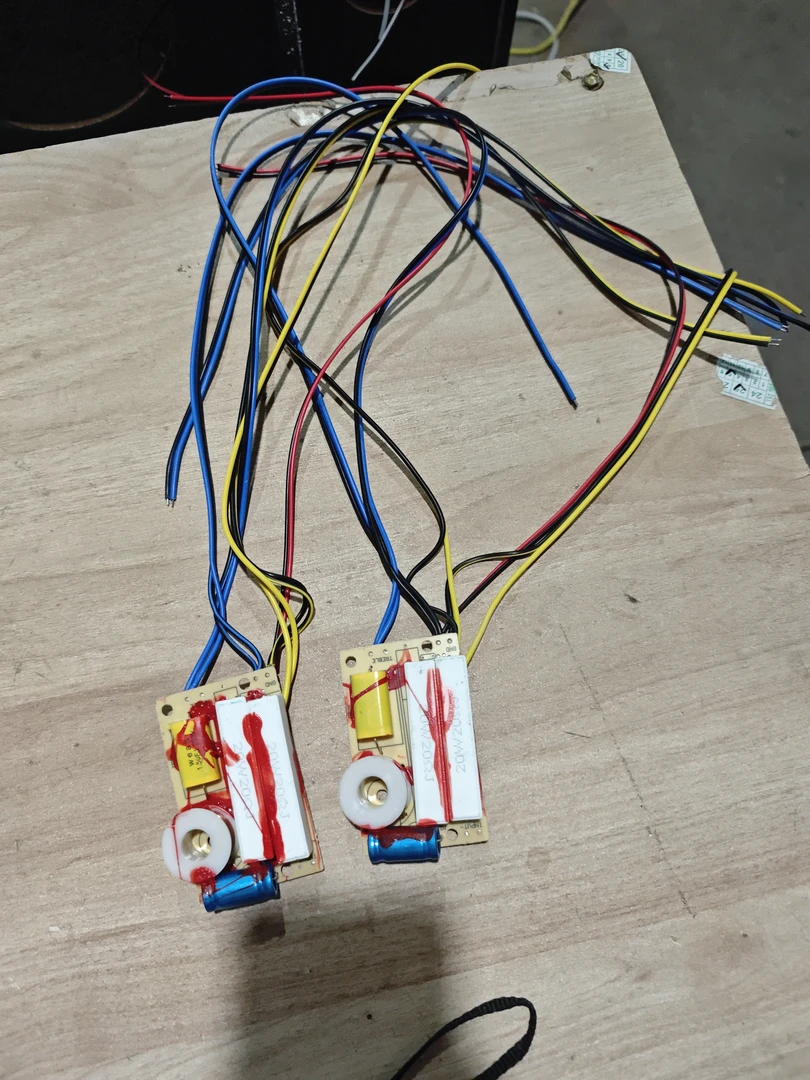 8新  音箱高音分频器喇叭分频器一对的价格。