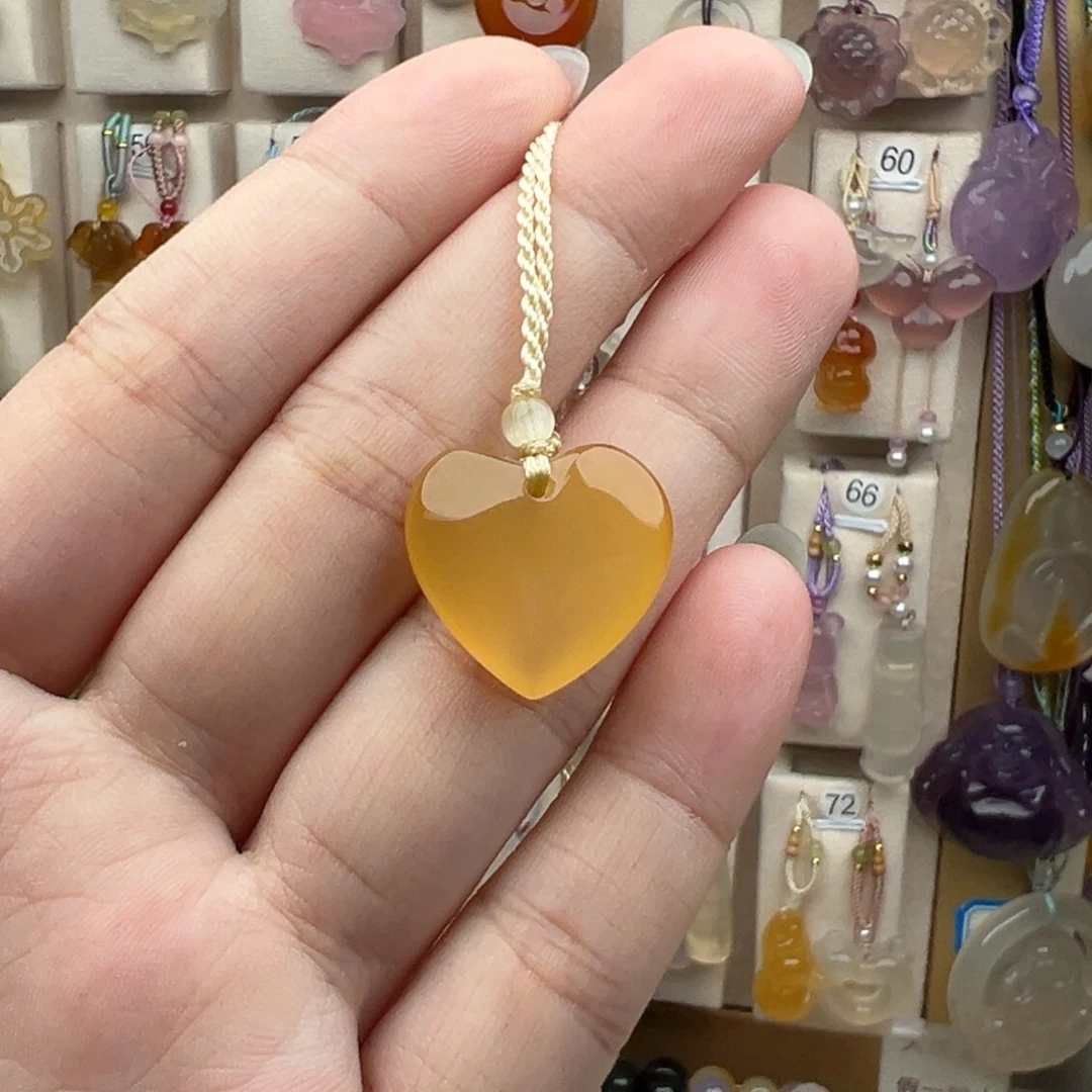 玛瑙/玉髓未镶嵌颈饰福利不退不换