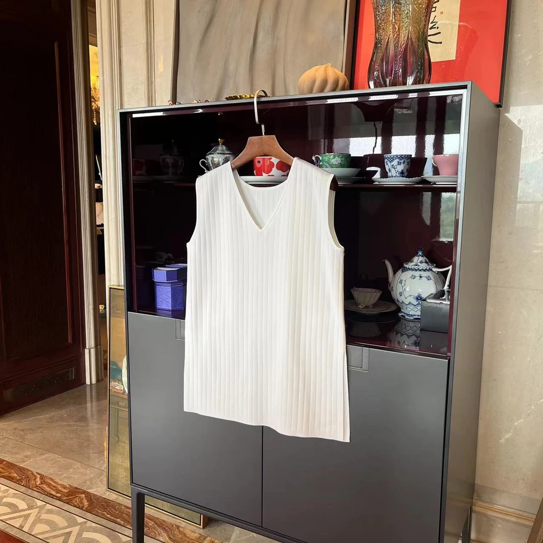 MYL 白色针织背心2023夏季无袖V领套头纯色坑条上衣