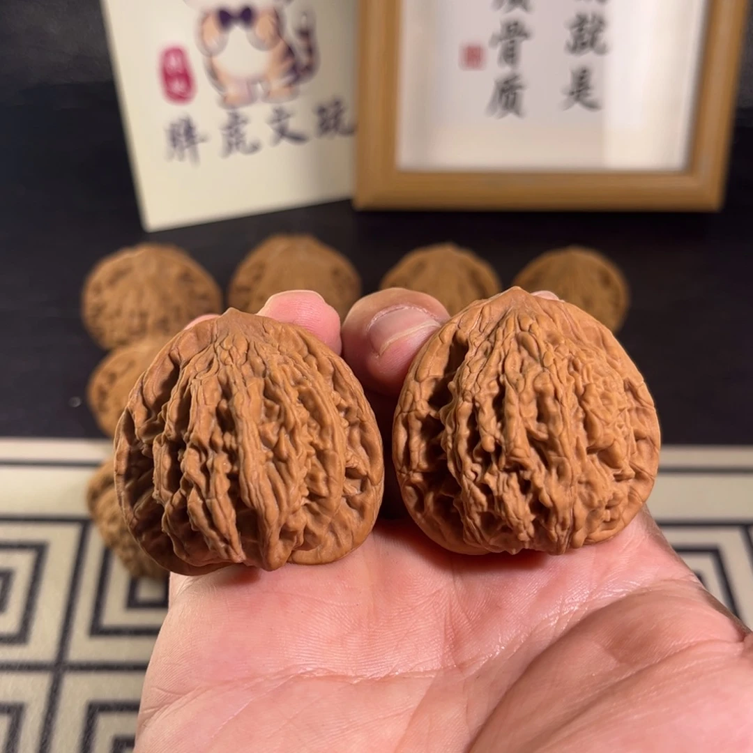 文玩核桃吊坠1****9虎头