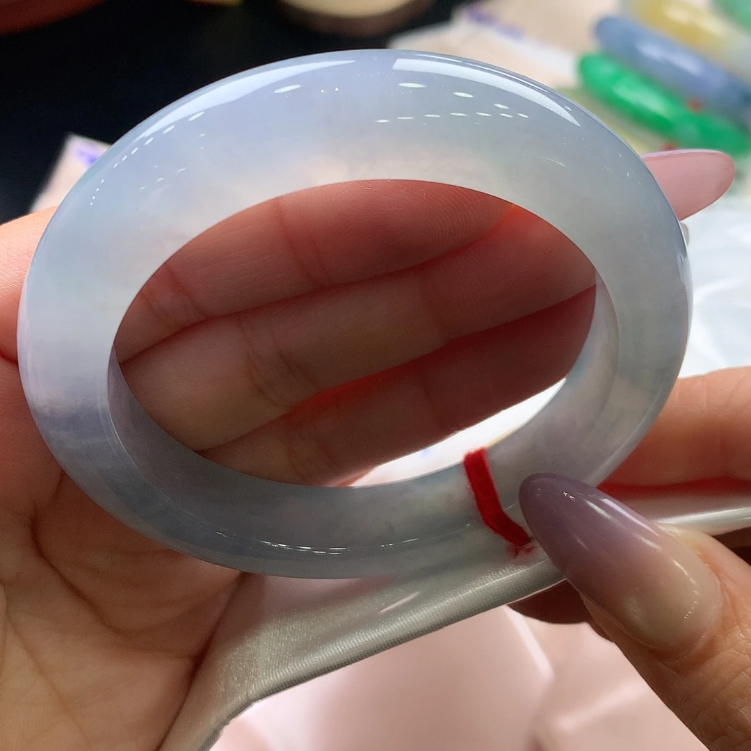 翡翠未镶嵌手镯56.8正