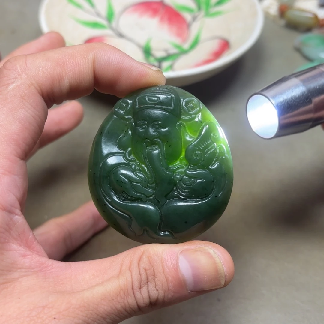 这个物件很老气啊