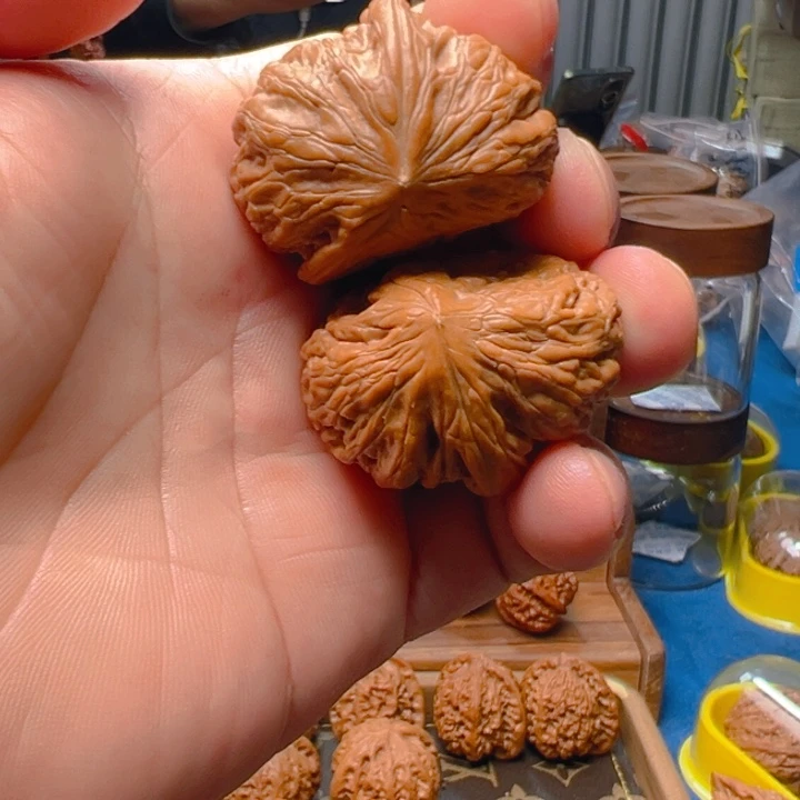 把件文玩核桃铁锤异形