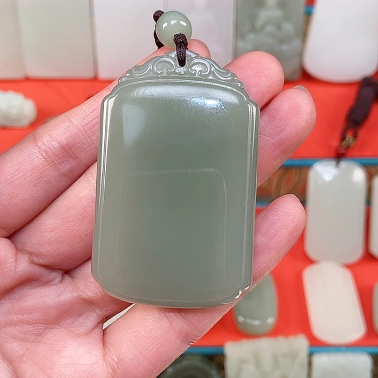 【闪购商品】颈饰未镶嵌和田玉等*