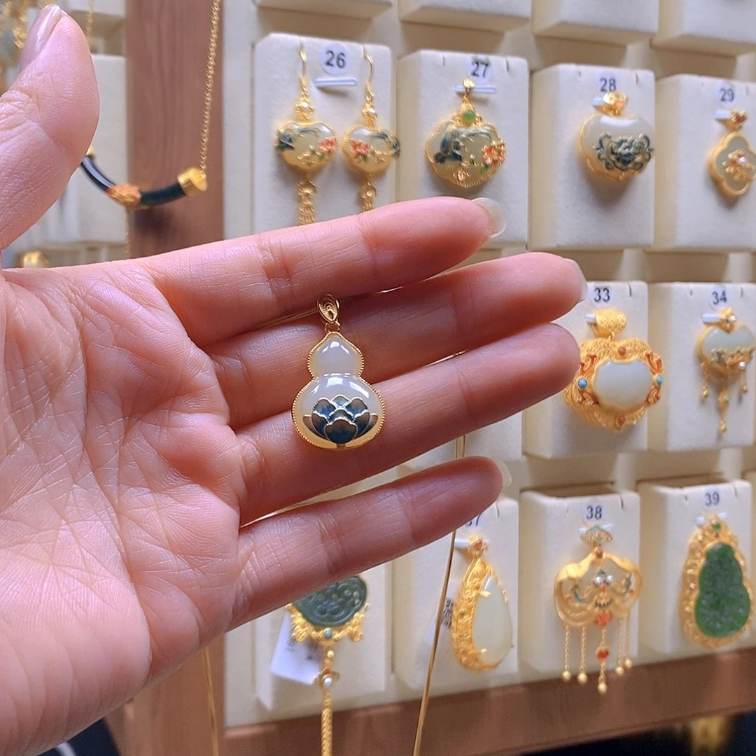 和田玉银S925镶嵌颈饰