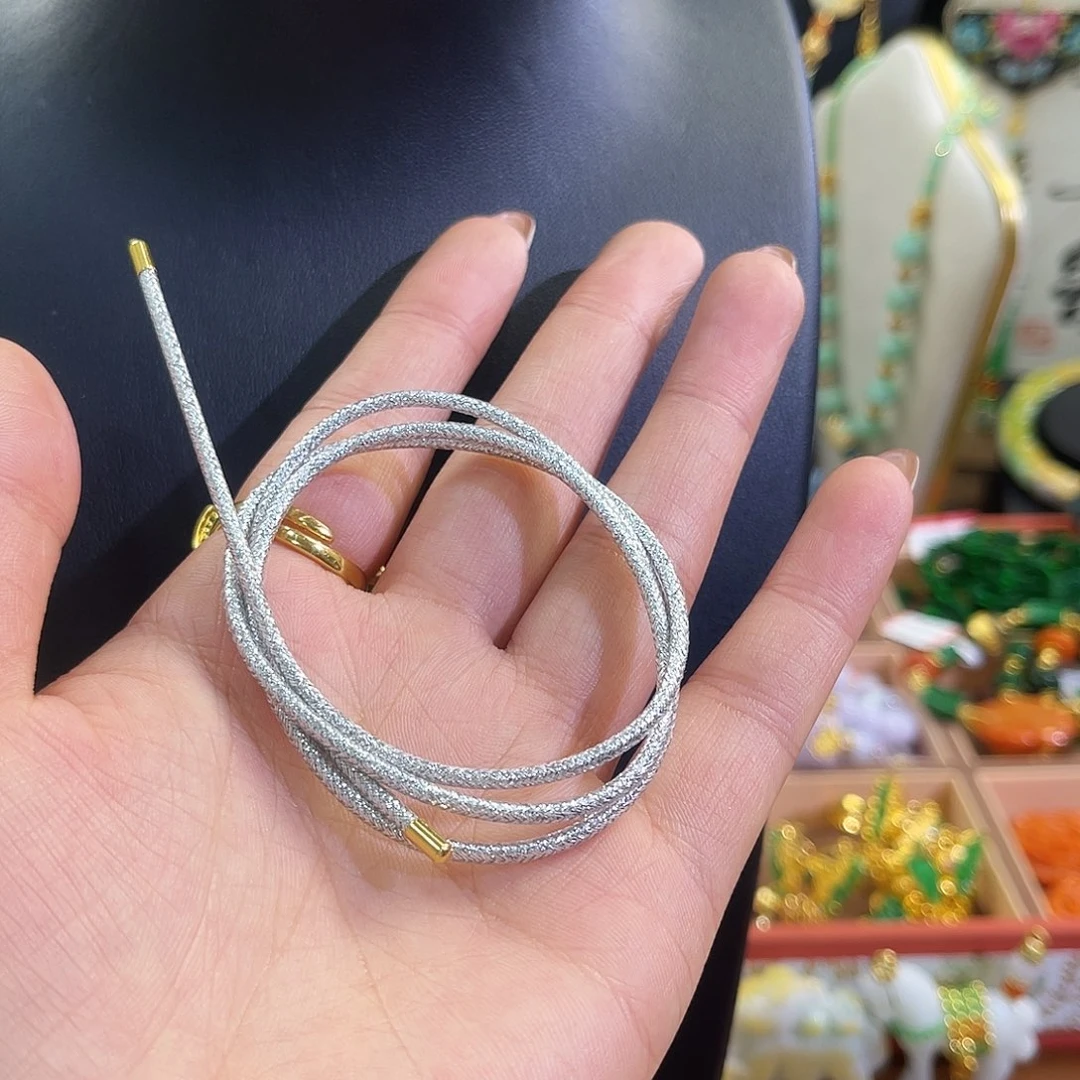 钥***钥翡翠未镶嵌颈饰炸