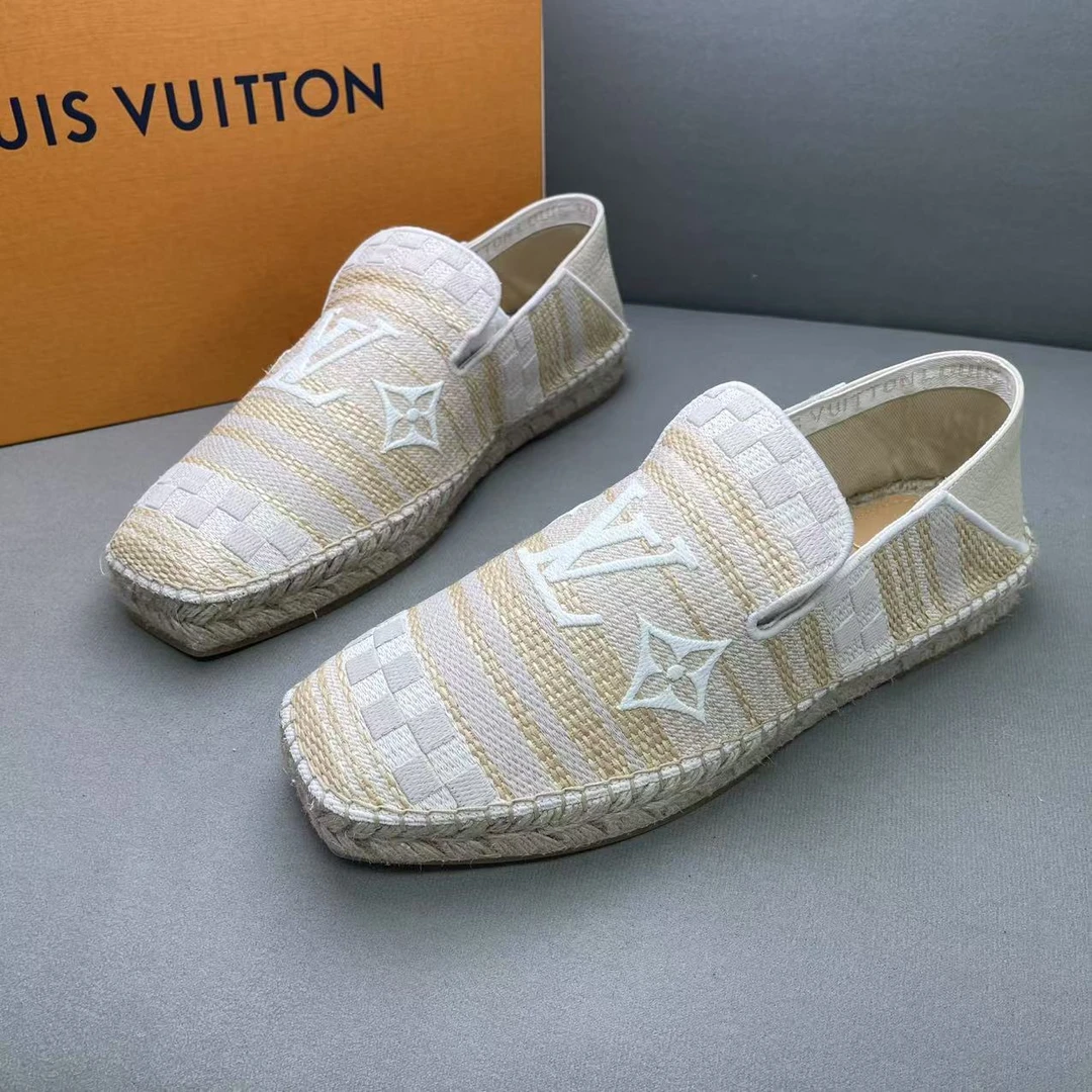 未使用 LouisVuitton/路易威登 白黄色棋盘格渔夫鞋 41码