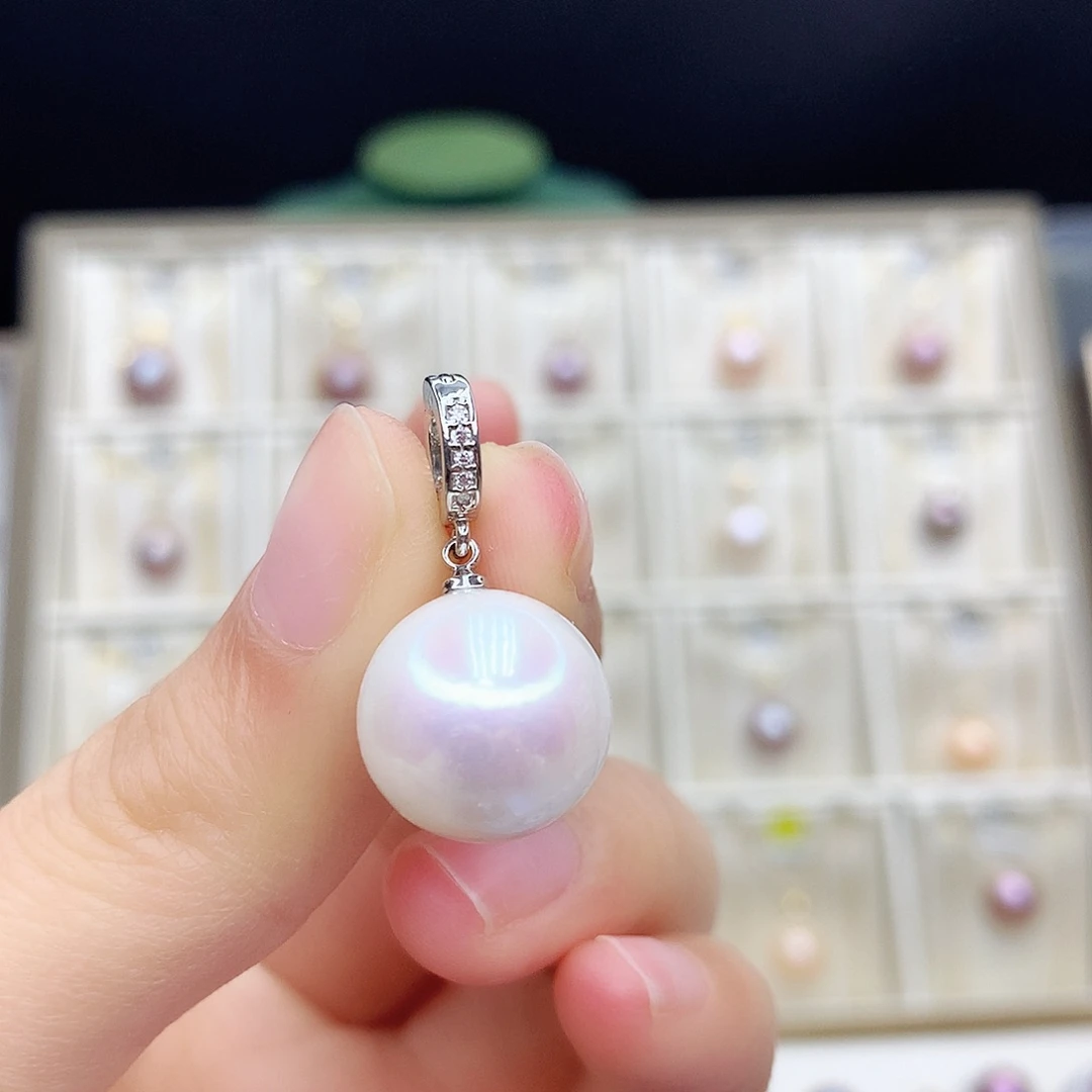 淡水珍珠颈饰合金