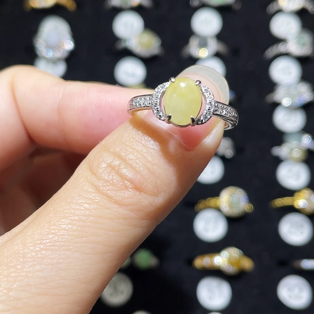 翡翠未镶嵌戒指戒指