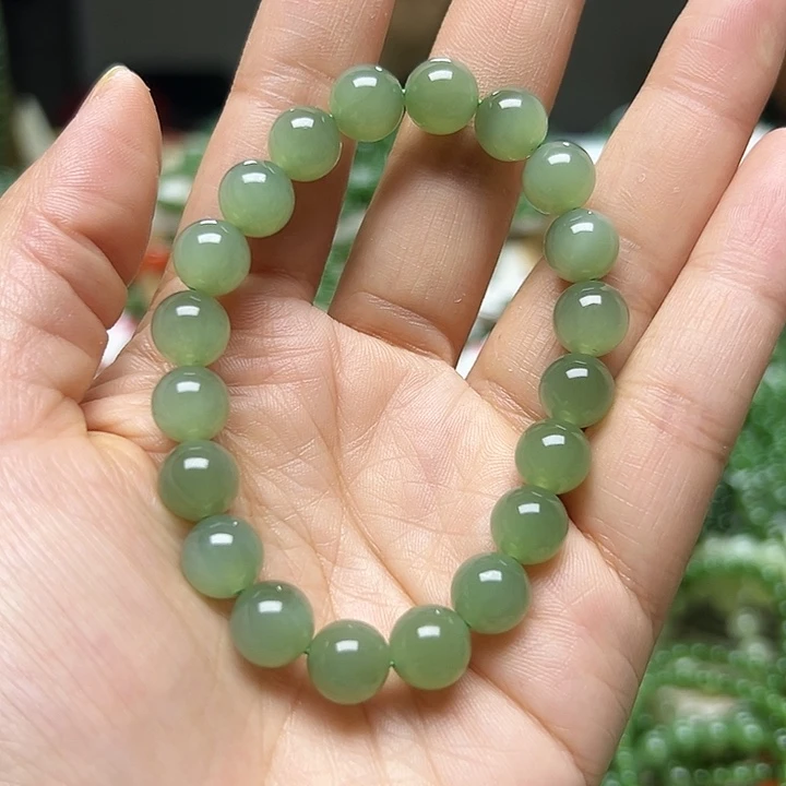 手串未镶嵌和田玉（碧玉）