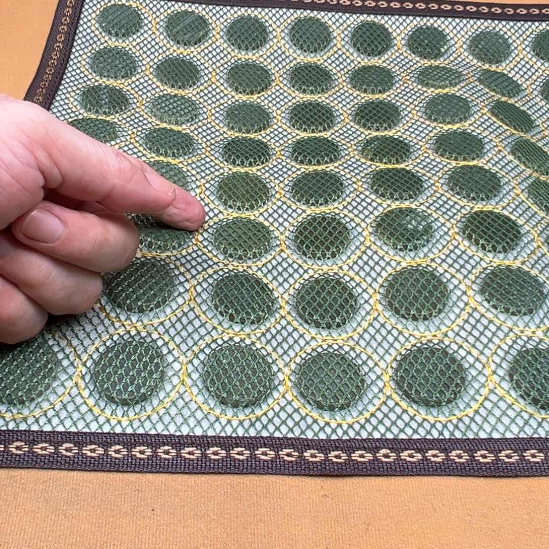 未镶嵌蛇纹石玉珠宝半成品