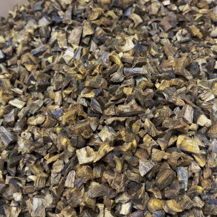 沉香碎屑沉香白棋50 克。。。