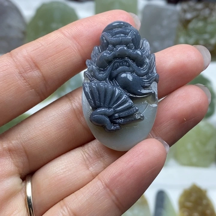 和田玉未镶嵌颈饰95