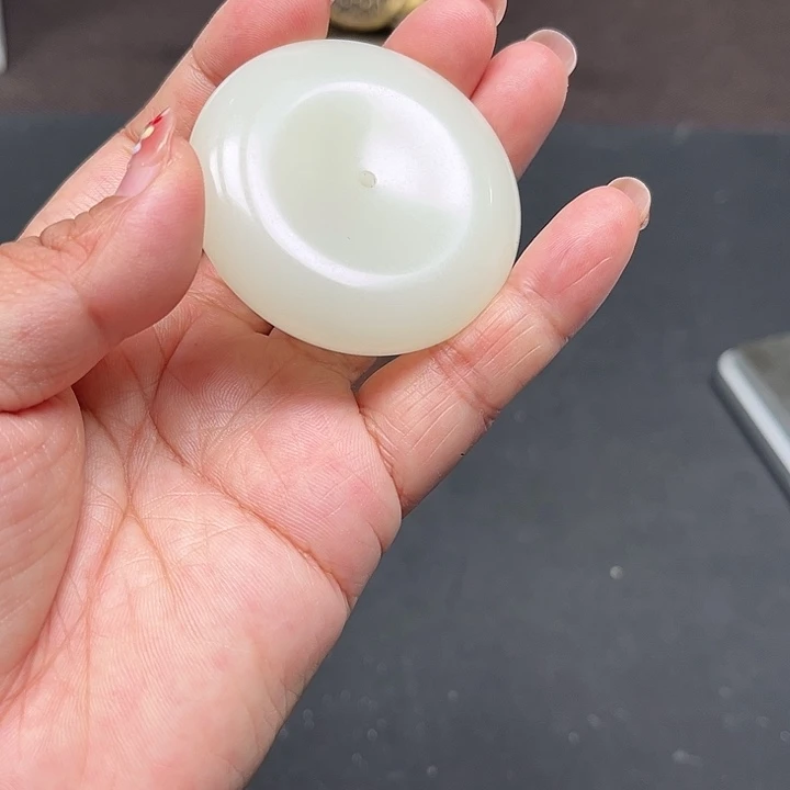 和田玉（黄玉）未镶嵌颈饰