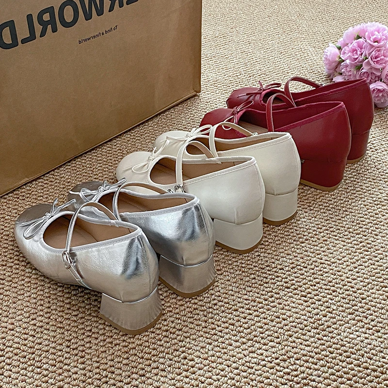 晚晚·内增高8.5cm芭蕾风一字带软底玛丽珍复古时尚圆头粗跟单鞋