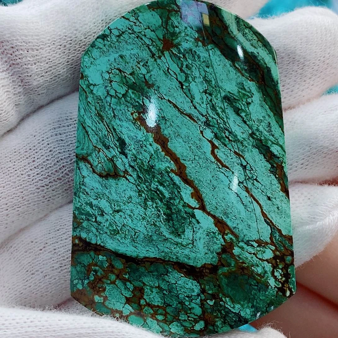 绿松石未镶嵌原矿无优化