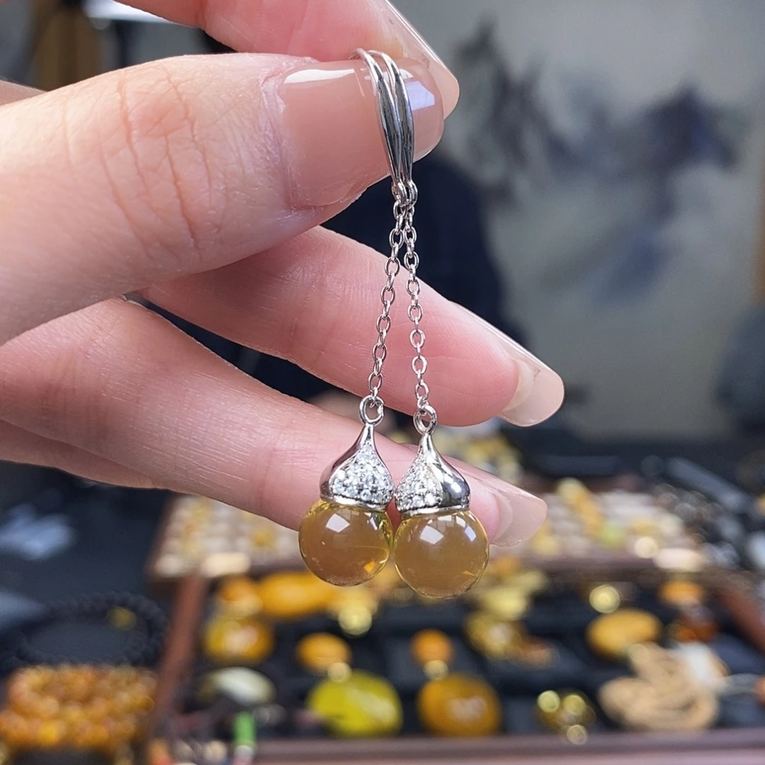 琥珀未镶嵌裸石成品