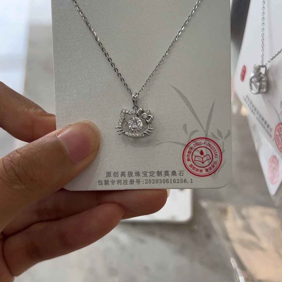 合成碳硅石吊坠925银KT灵动