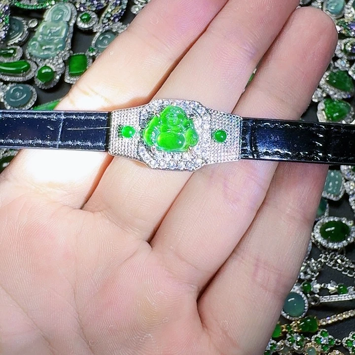 翡翠颈饰未镶嵌天然A货翡翠放漏