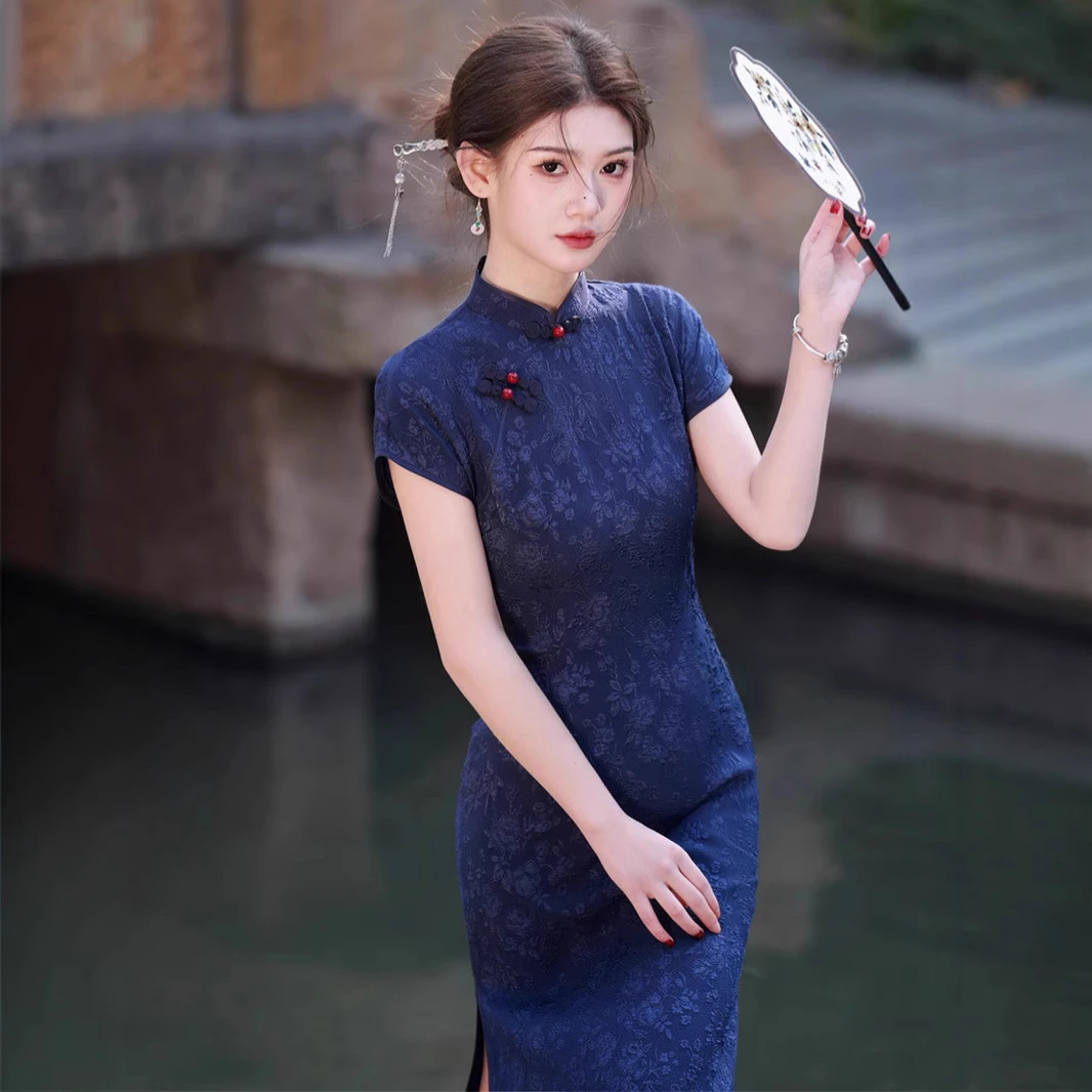 2025春夏新款提花藏青中长款旗袍文艺复古收腰显瘦端庄优雅女旗袍