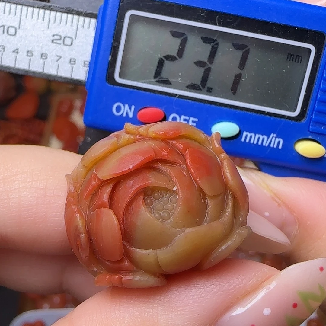 南红玛瑙未镶嵌颈饰