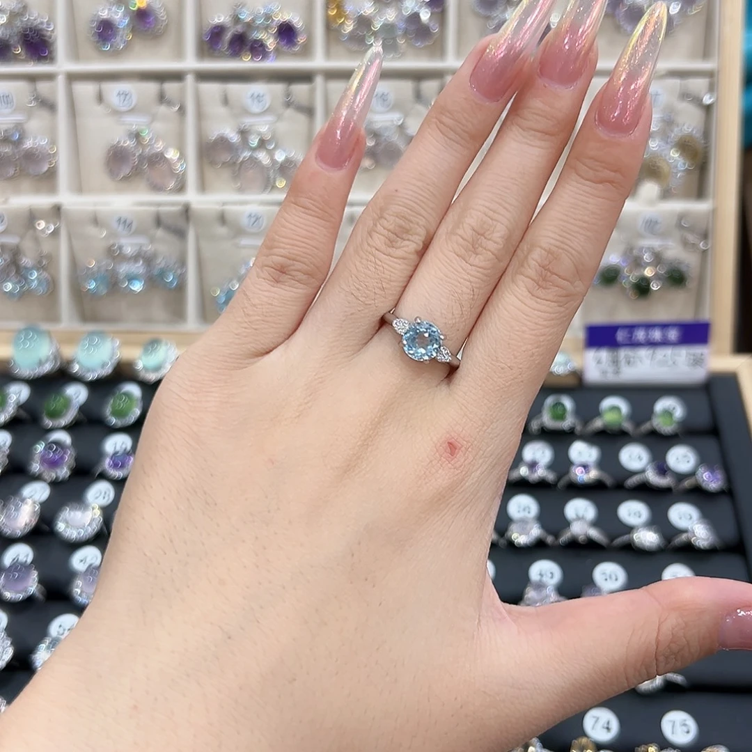 银S925镶嵌托帕石戒指