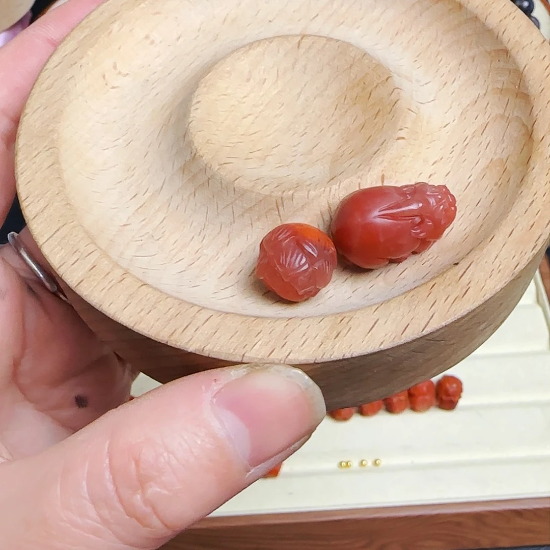 南红玛瑙颈饰未镶嵌眼***风