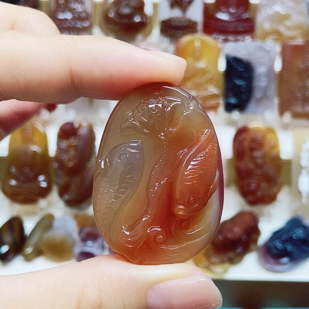 向***葵未镶嵌颈饰玛瑙/玉髓