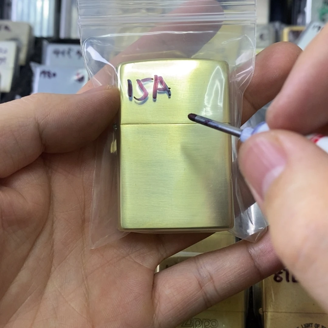 好***岁神秘人打火机直播间闪购链接