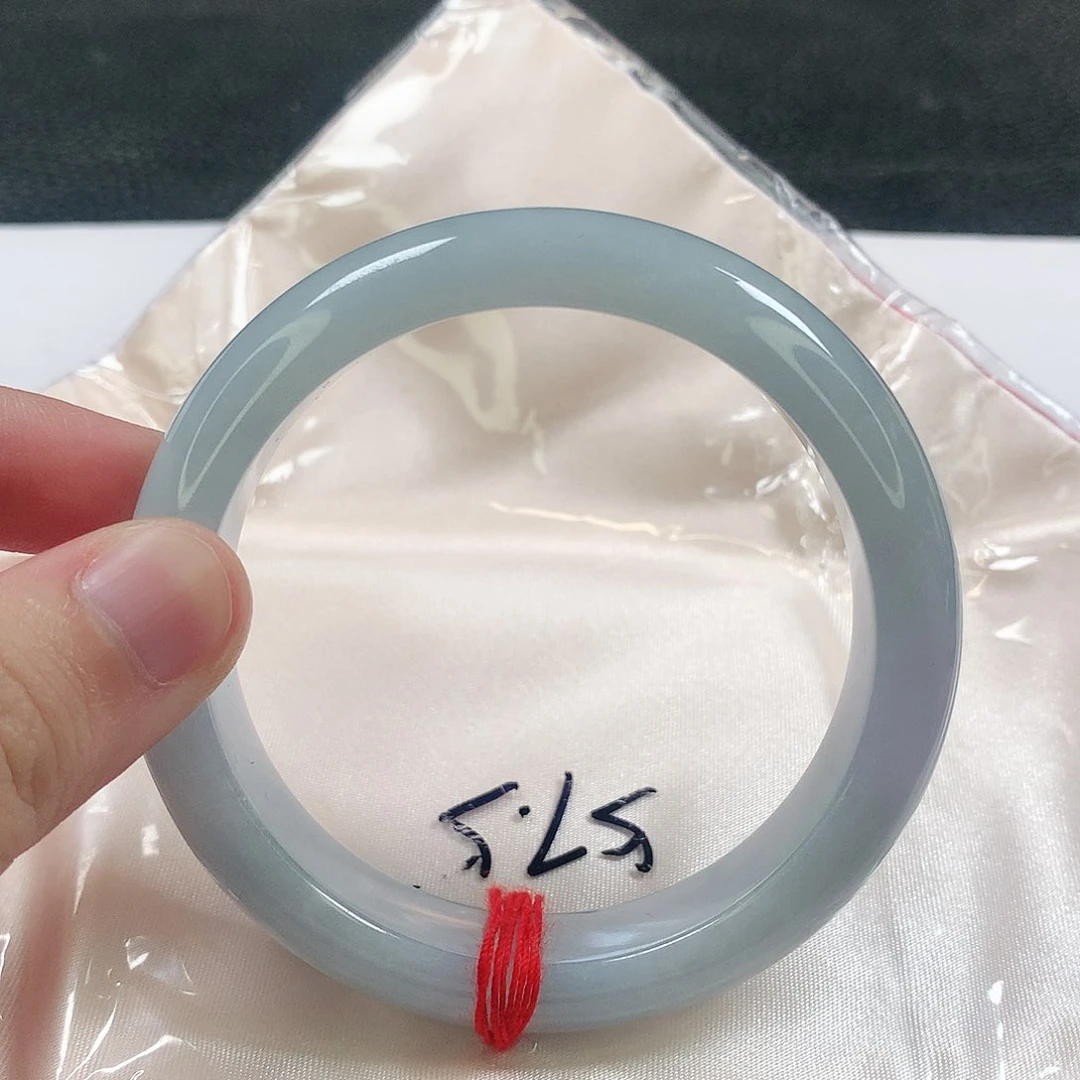 未镶嵌手镯翡翠383