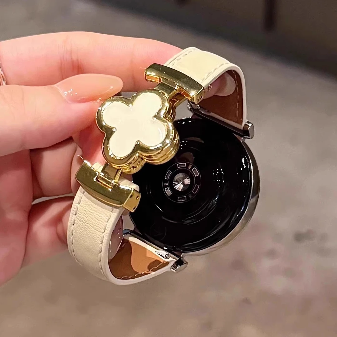 适用华为GT5手表四叶草磁吸扣皮质表带watch4proGT2GT3Fit3高级感