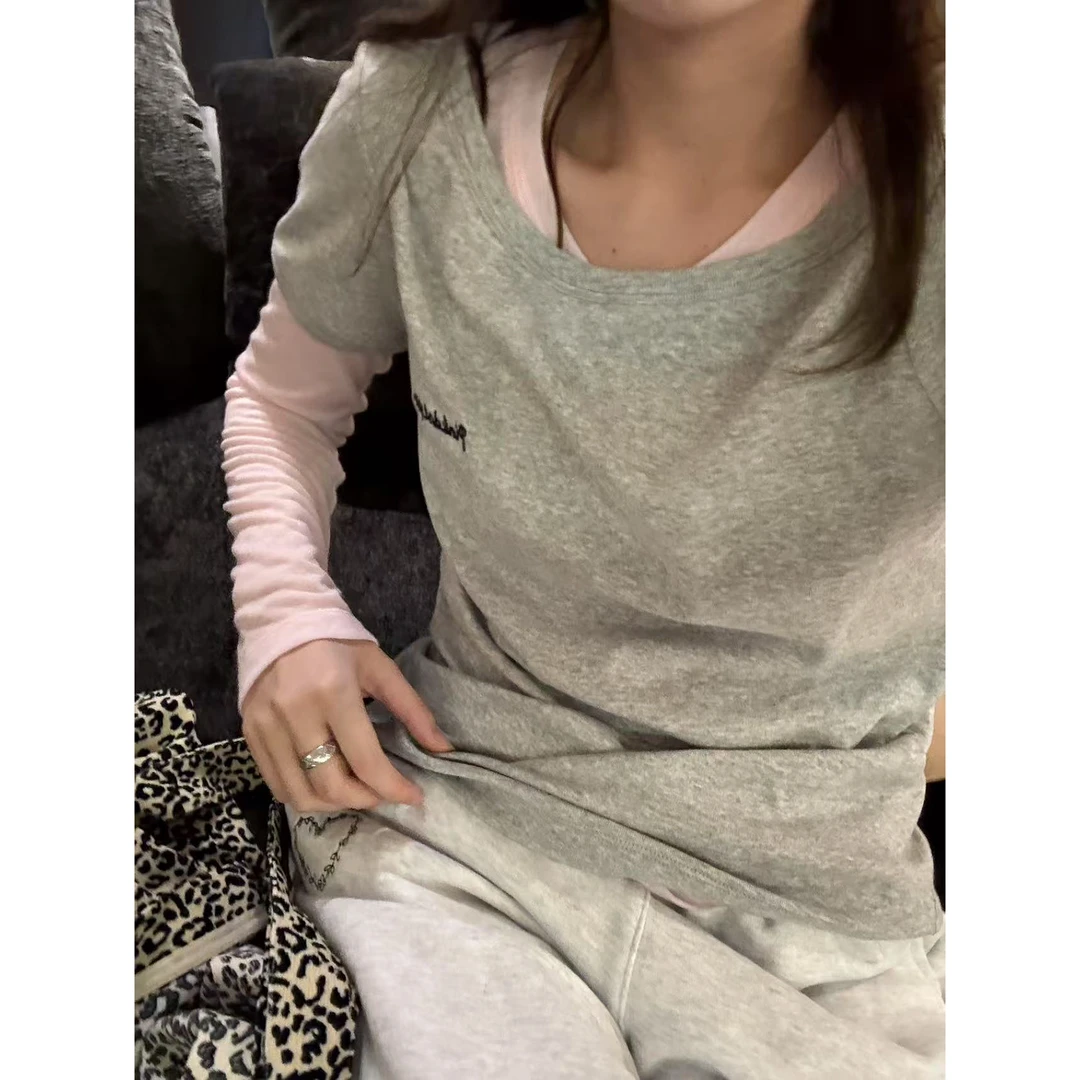 bala&mangosteen 韩代 浅灰设计感领口短袖 T 2025ss