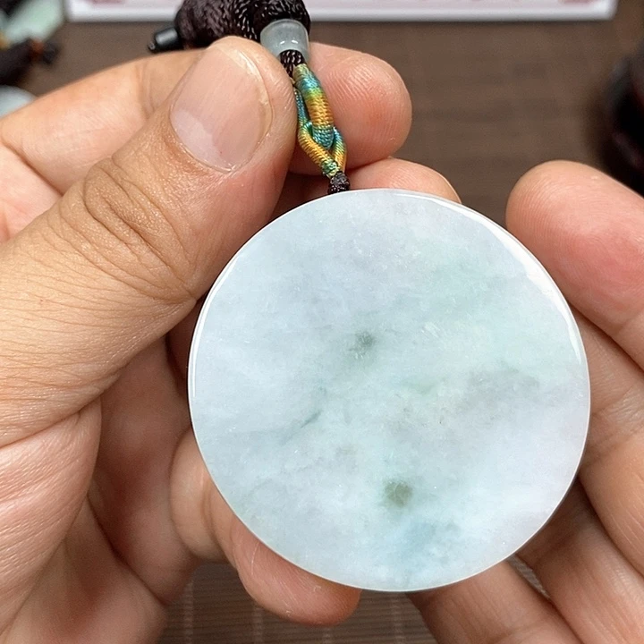 颈饰未镶嵌翡翠天然翡翠玉A货配证书