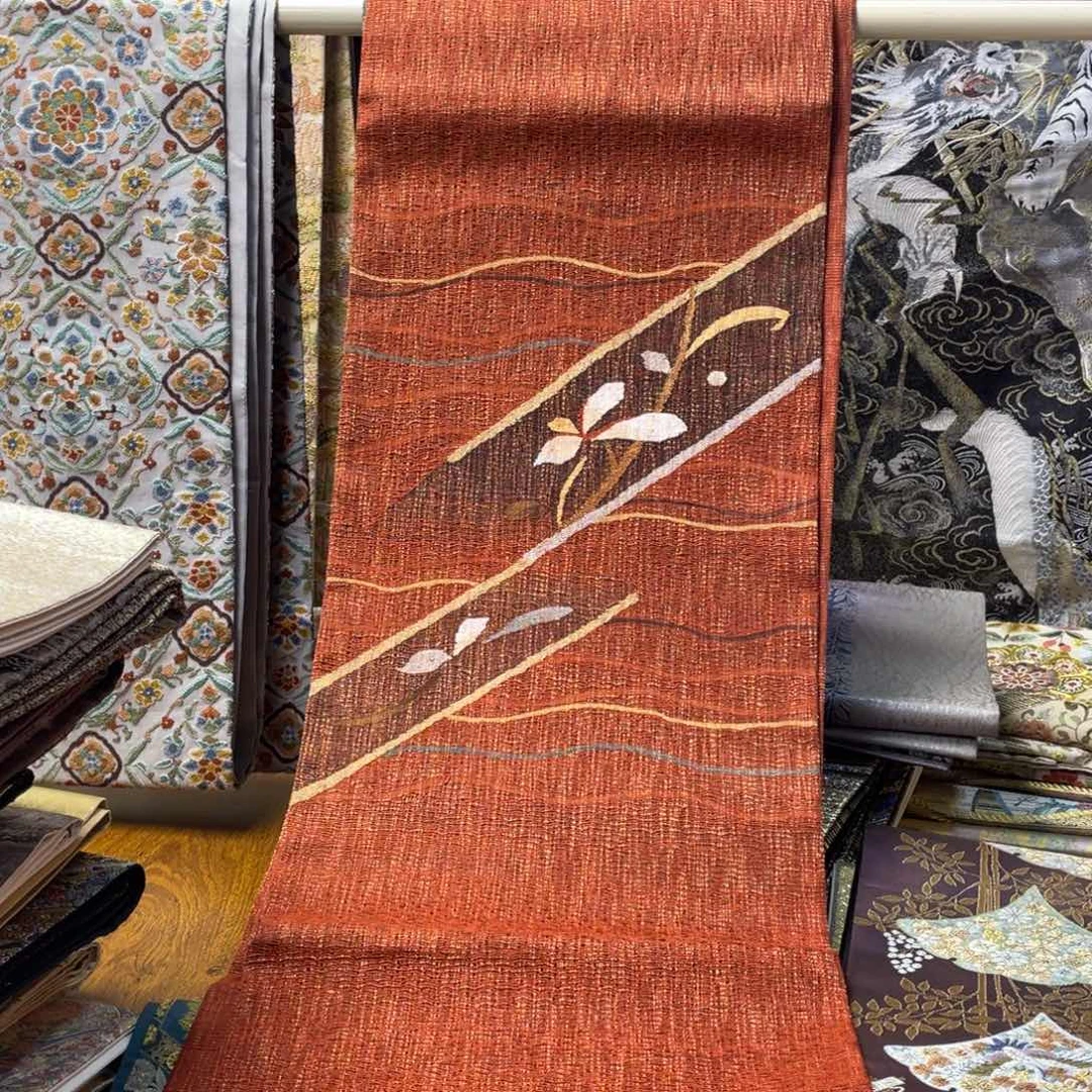 织绣稀底缂丝缂丝