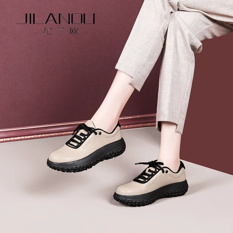 厚底真皮休闲鞋女2025春新款憨憨鞋舒适软底单鞋时尚防滑牛皮女鞋
