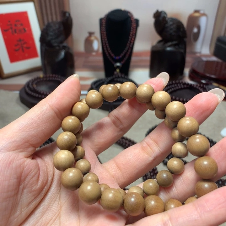 檀香木无事牌8-108.12mm单圈