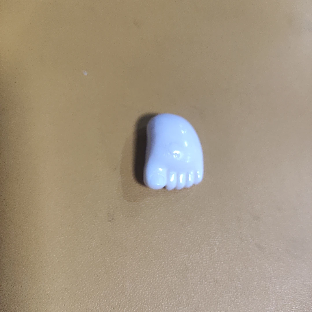 猛犸约4.3克雕刻件ZL4475