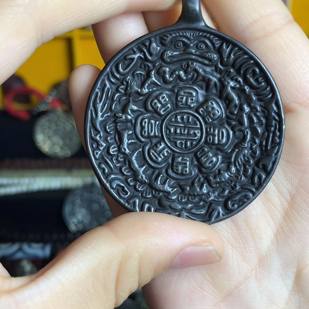 自*?扎西德勒扎西德勒