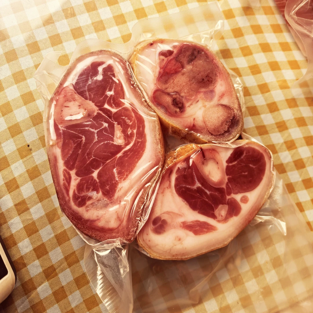 云南宣威本地正宗宣威火腿