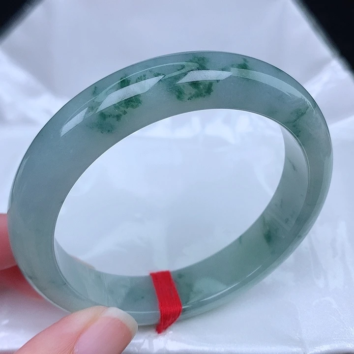 未镶嵌手镯翡翠天然