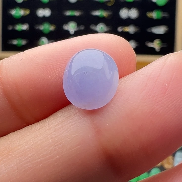 翡翠未镶嵌颈饰蛋9.5