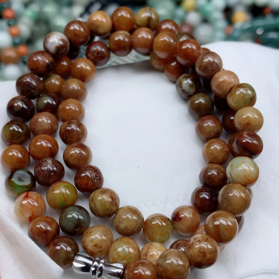 翡翠颈饰未镶嵌手串