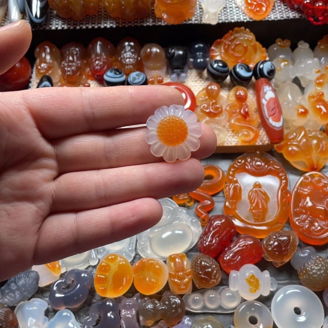 玛瑙/玉髓颈饰未镶嵌