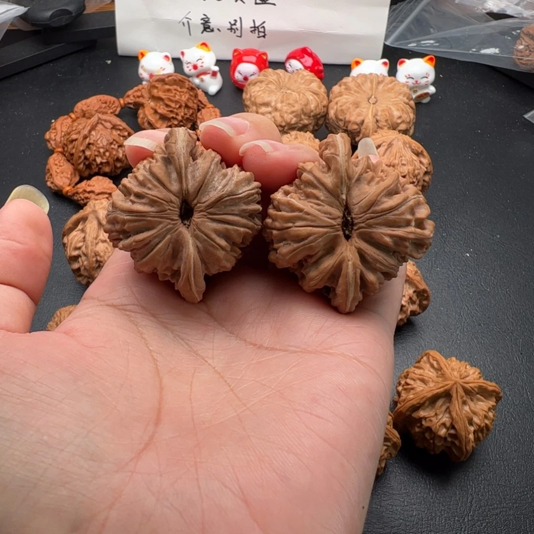 把件文玩核桃四座楼