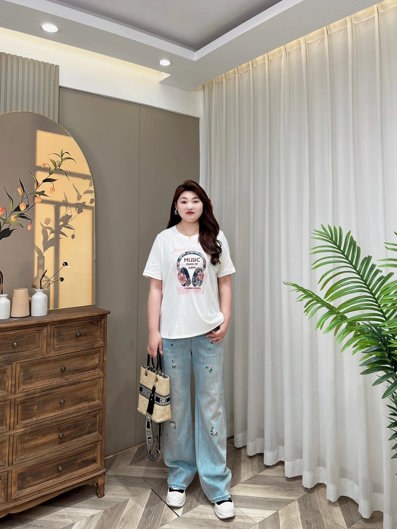 【现货仅裤子】PMM81785 春夏新款复古简约百搭休闲显瘦绣花牛仔裤