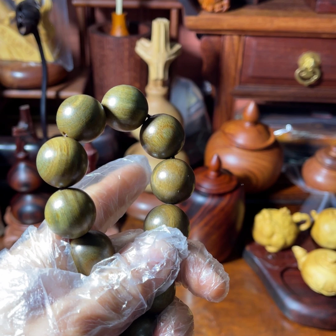 爱***4绿檀材料的手持2.0