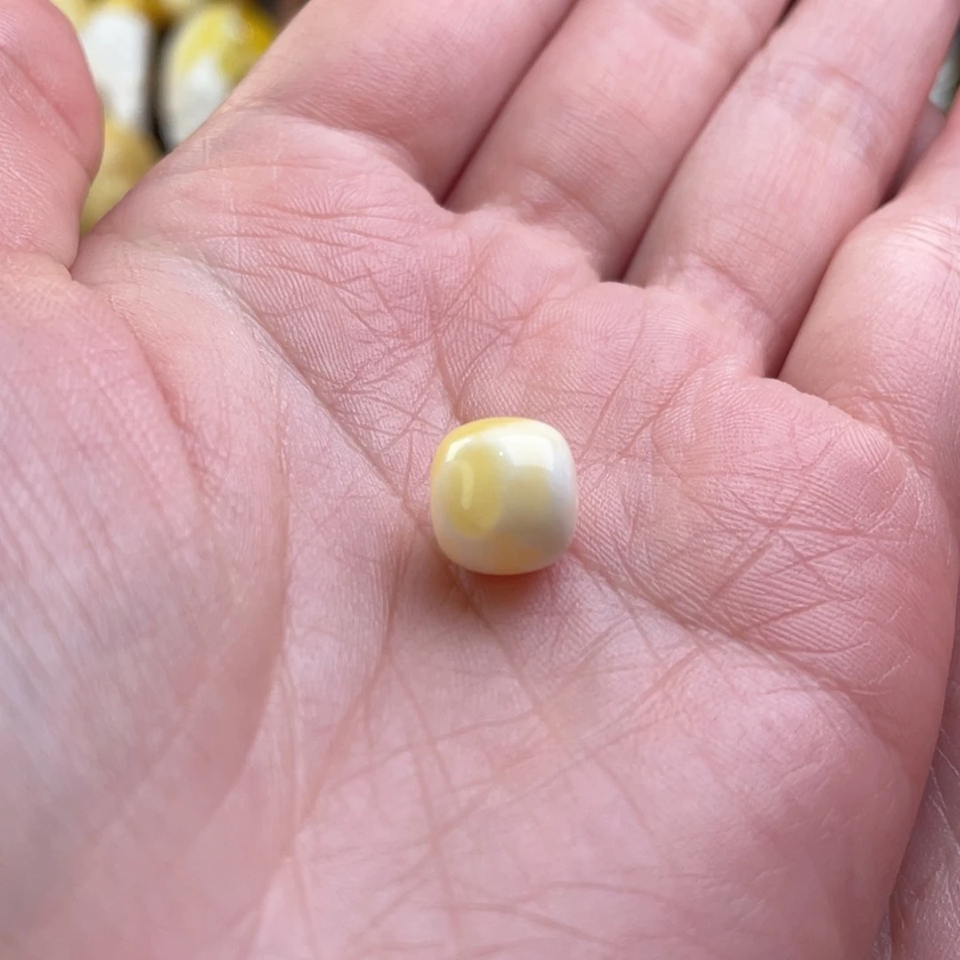 【闪购商品】琥珀裸石未镶嵌豚****人琥珀蜜蜡