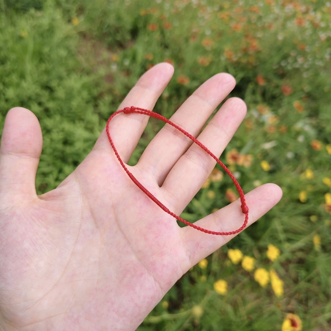 非金属布艺手链 简约百搭叠戴可调节细款手绳情侣纯手工绳编红绳