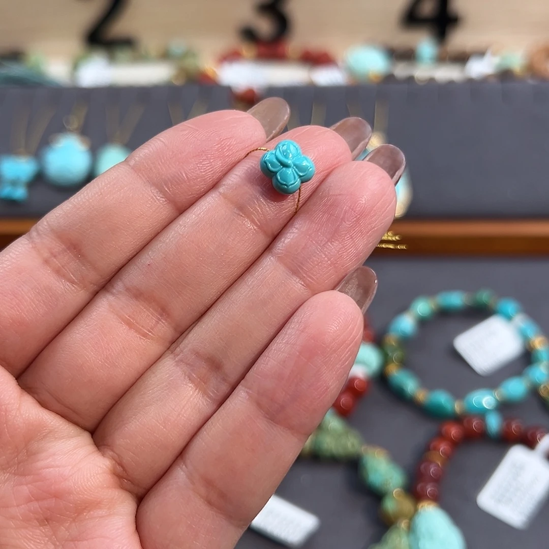 绿松石未镶嵌把件柿子配饰