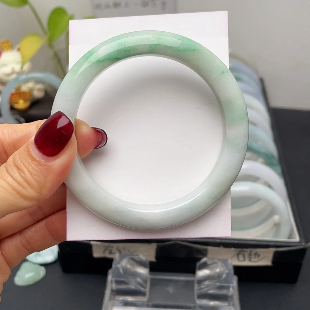 翡翠手镯未镶嵌57正圈